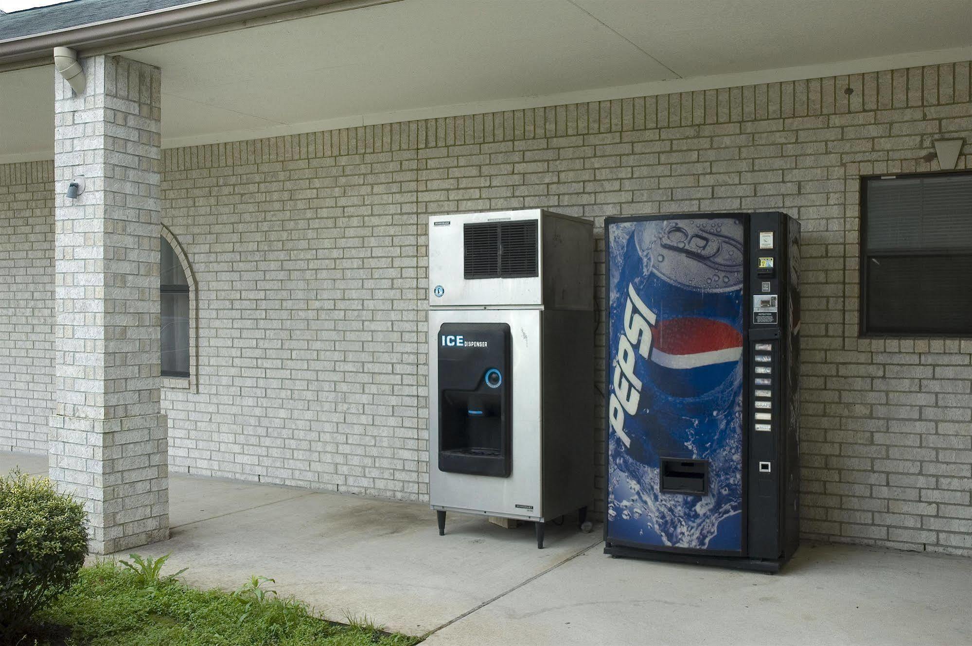 Budget Host Hempstead Inn Brookhollow/Energy Corridor Houston Extérieur photo